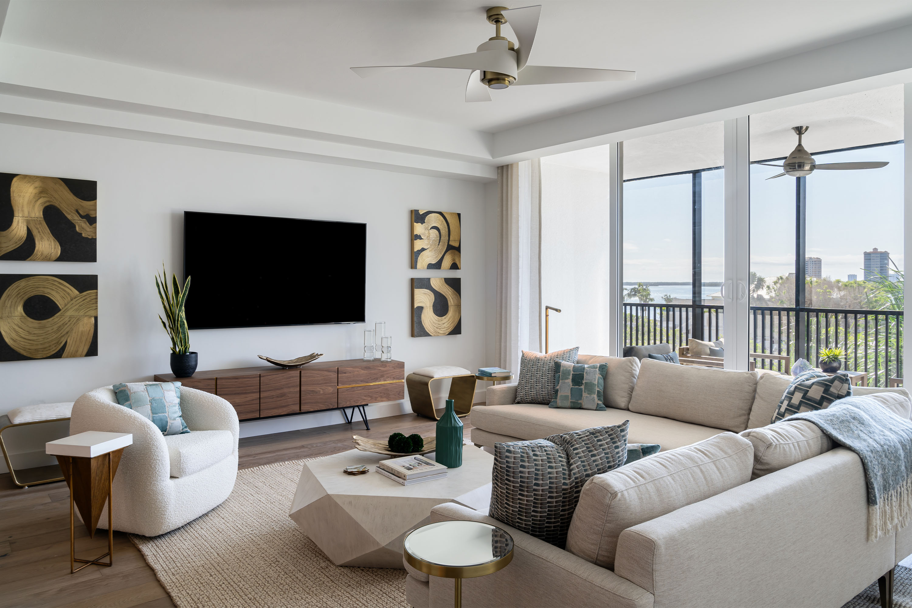What Should Buyers Know Before Purchasing a Luxury Condo in Fort Myers Beach?